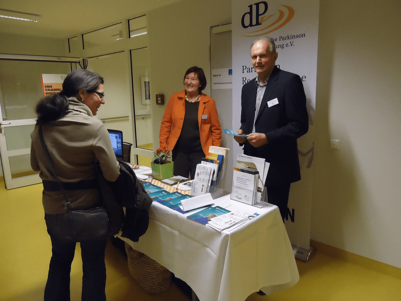 Informationsstand über Parkinson am Tag der Neurologie im Klinikum Ibbenbüren 2012